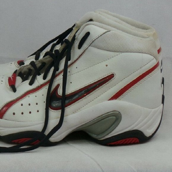 nike overplay basketball shoes